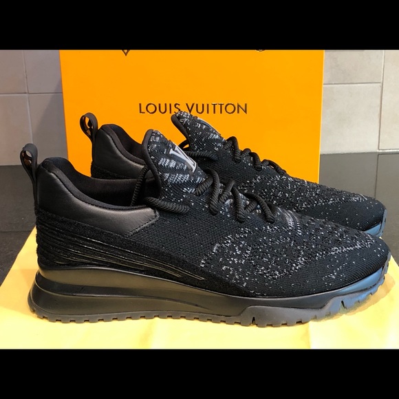 Louis Vuitton Unisex Black Sneakers-Brand New- Size 43 - Picture 8 of 12